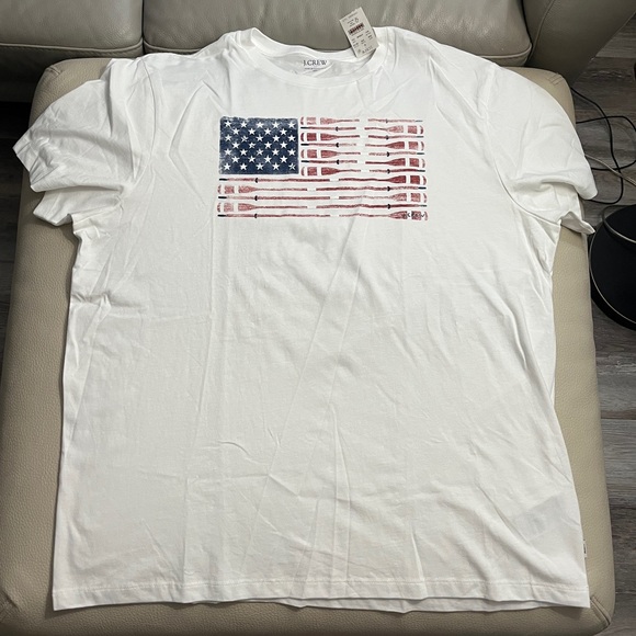 NWT - J. Crew “US Flag” Adult Short Sleeve Tee - Men XXL/Women 3XL - Picture 5 of 10
